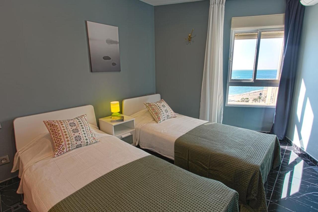Panoramic Seaview Puerto Marina Apartment Benalmadena Luaran gambar
