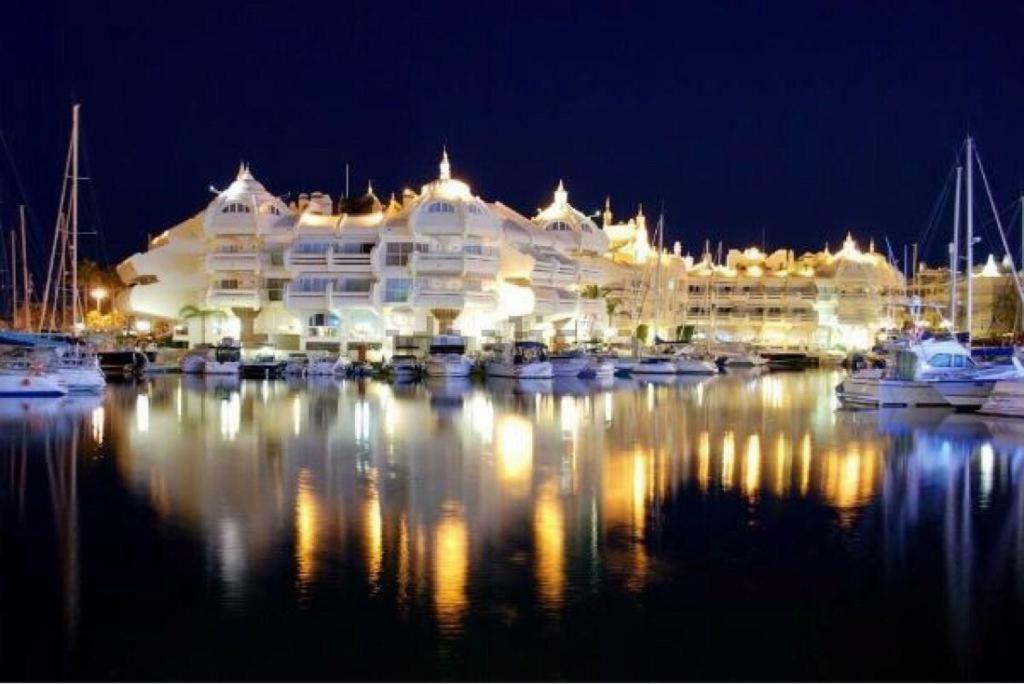 Panoramic Seaview Puerto Marina Apartment Benalmadena Luaran gambar